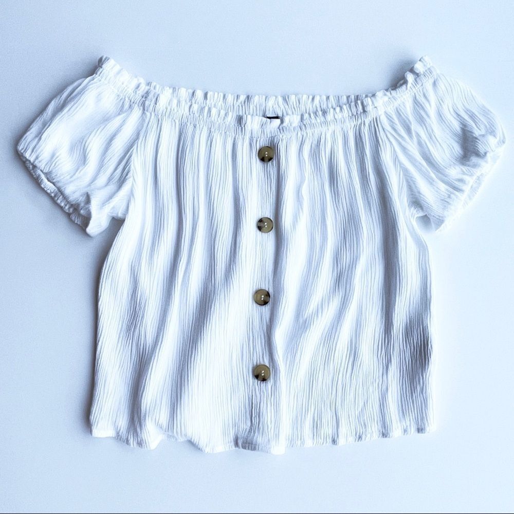 𝅺DIVIDED by H&M Juniors off shoulder white top Size 4 